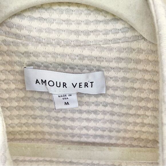 Amour Vert Textured Neutral Open Front Jacket Size M - Picture 3 of 9